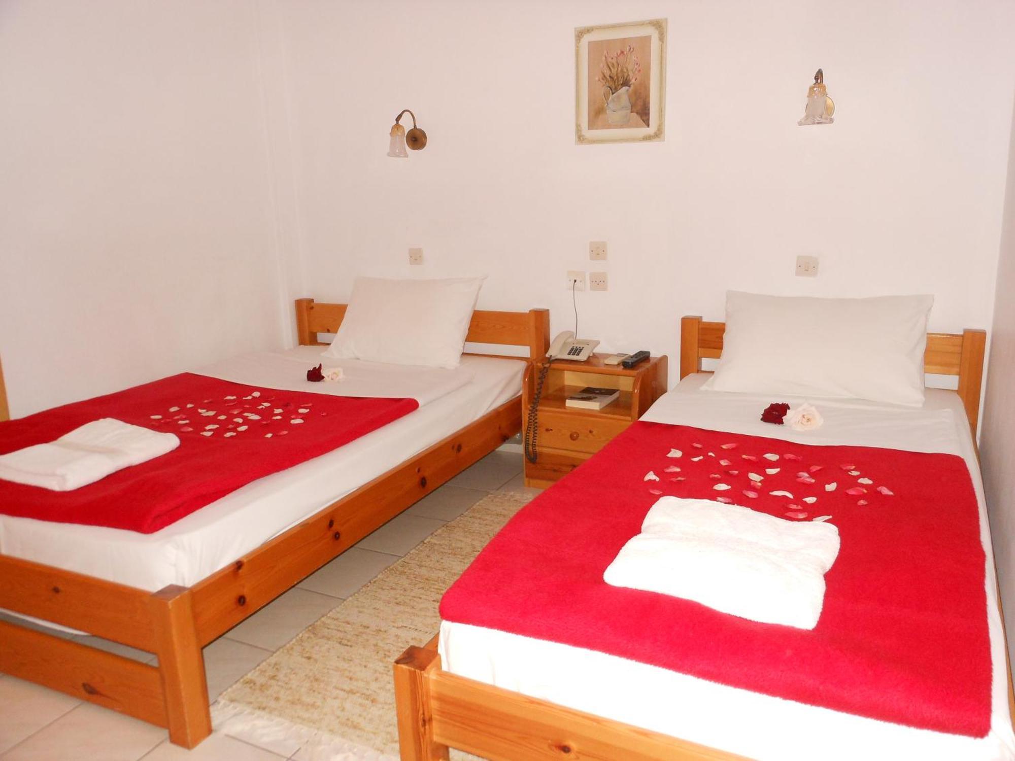 Studios Maria Parálion Ástros Екстериор снимка